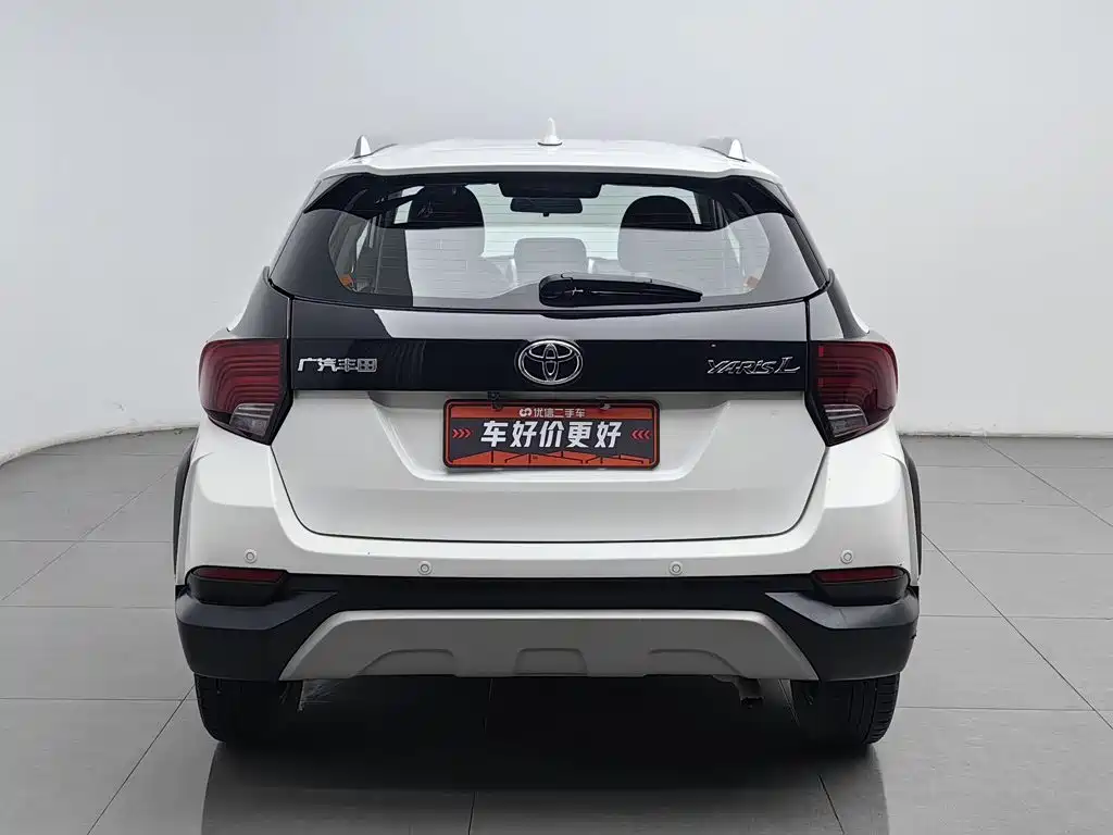 Toyota Yaris L — миниатюра 4