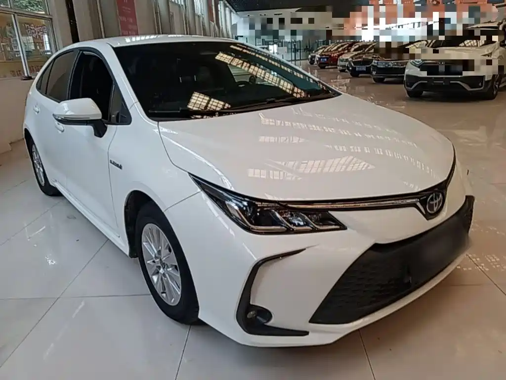 Toyota Corolla — миниатюра 4