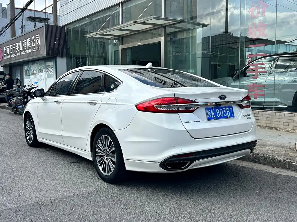 Ford Mondeo — миниатюра 4