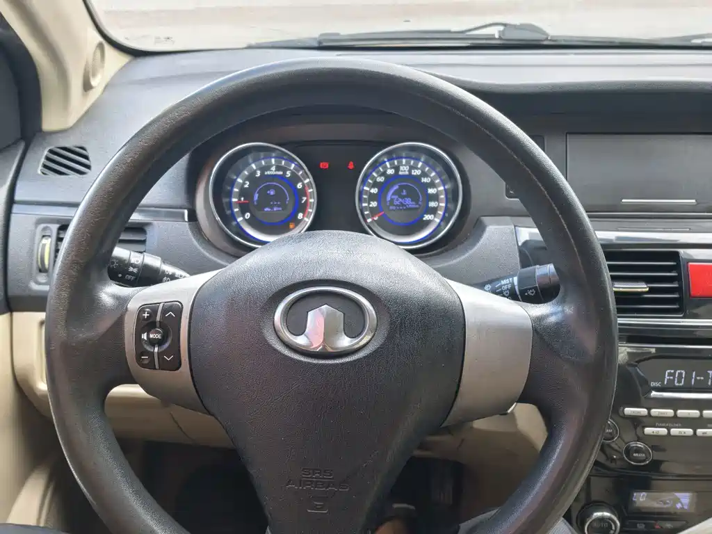 Great Wall Great Wall C30 — миниатюра 9