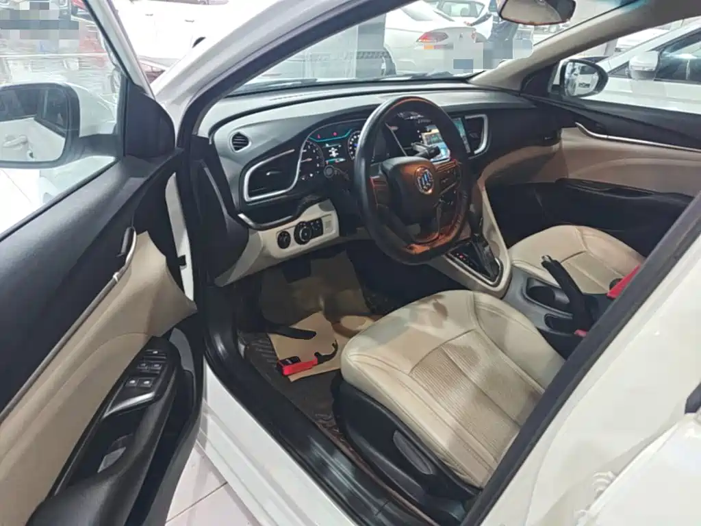 Buick Excelle — миниатюра 16