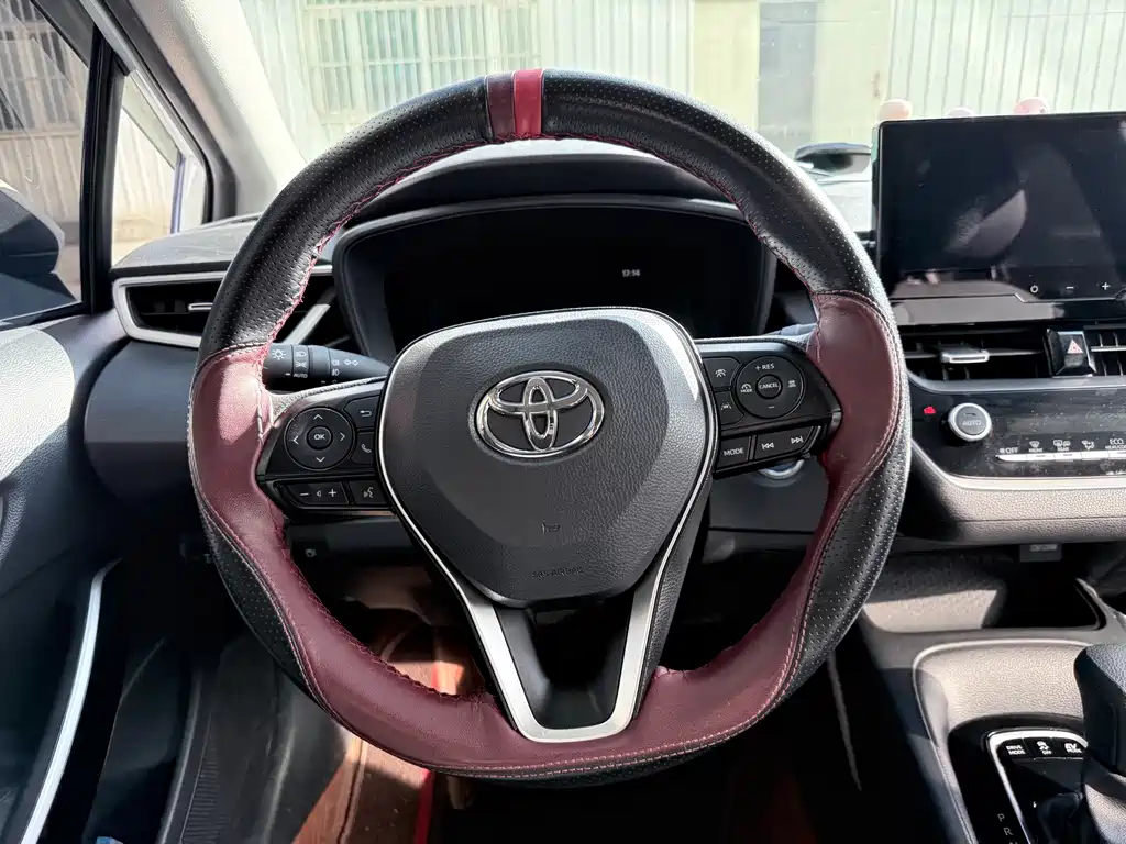 Toyota Corolla — миниатюра 14