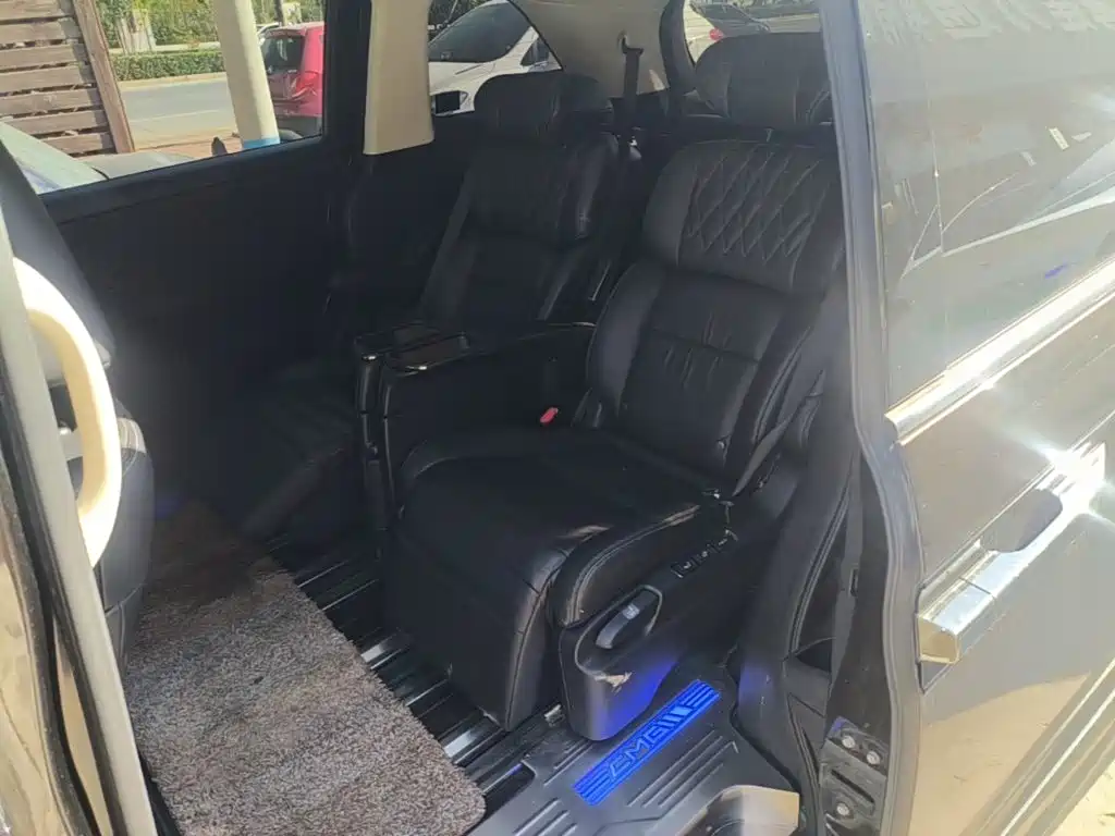 Honda Elysion — миниатюра 17