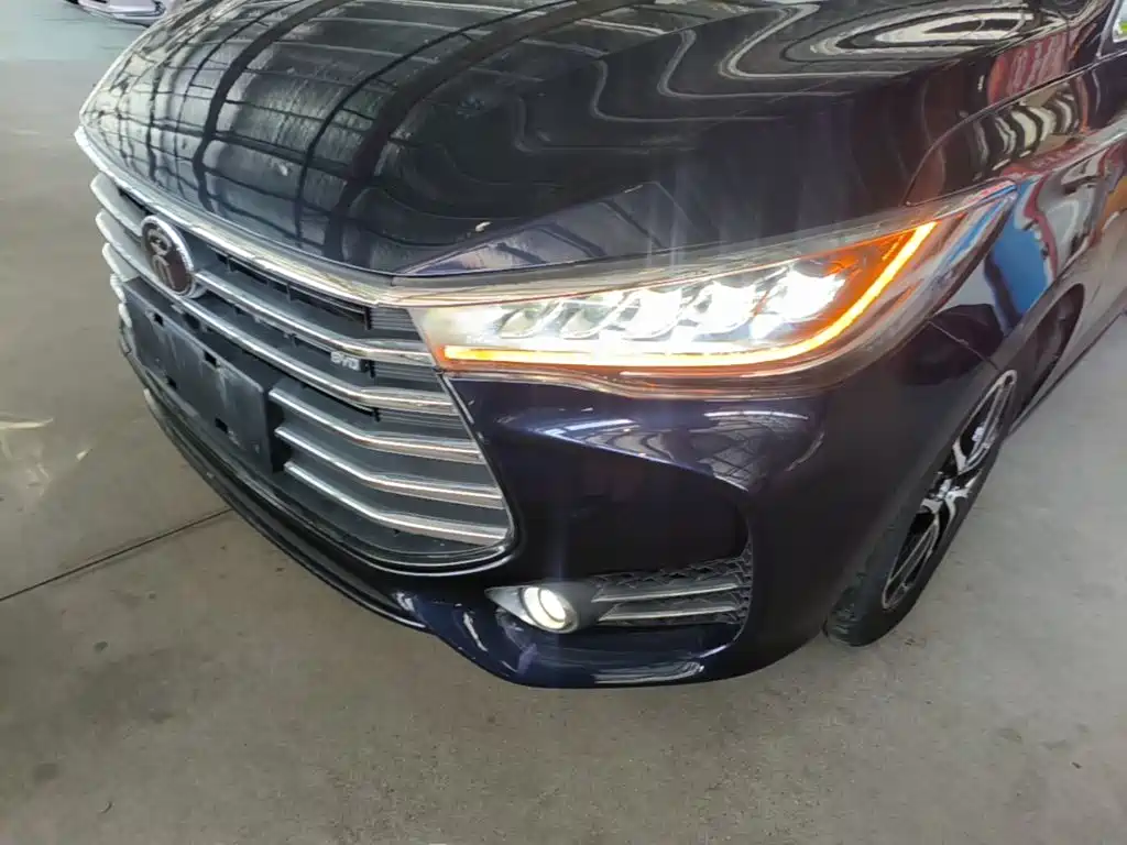 BYD MAX — миниатюра 24