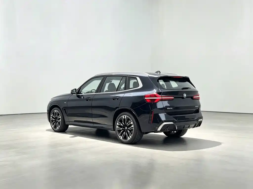 BMW X3 — миниатюра 9