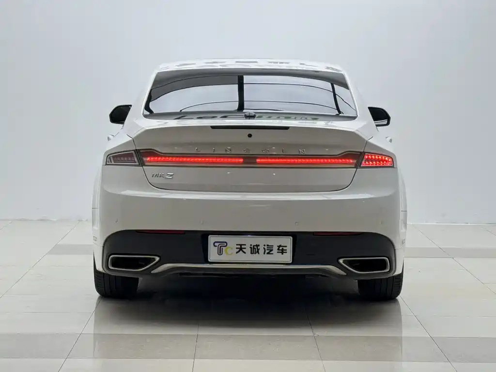 Lincoln MKZ — миниатюра 14