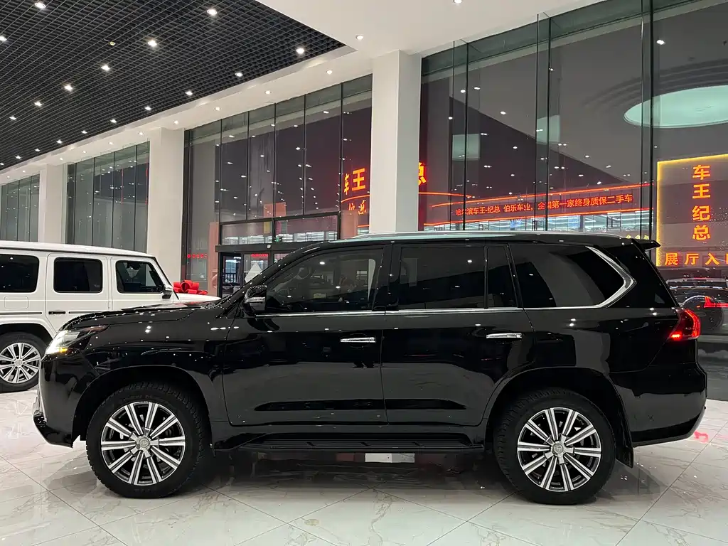Lexus LX — фотографии объявления, Фото 14