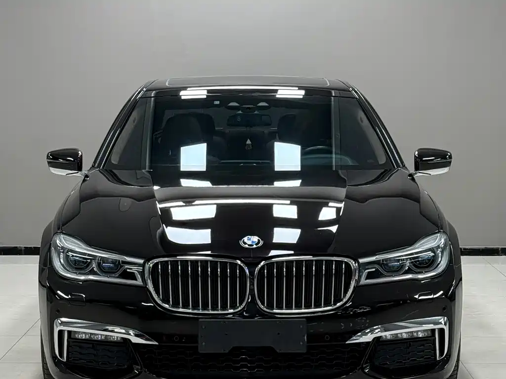 BMW 7 Series 7 2018 740Li xDrive Premium M Sport