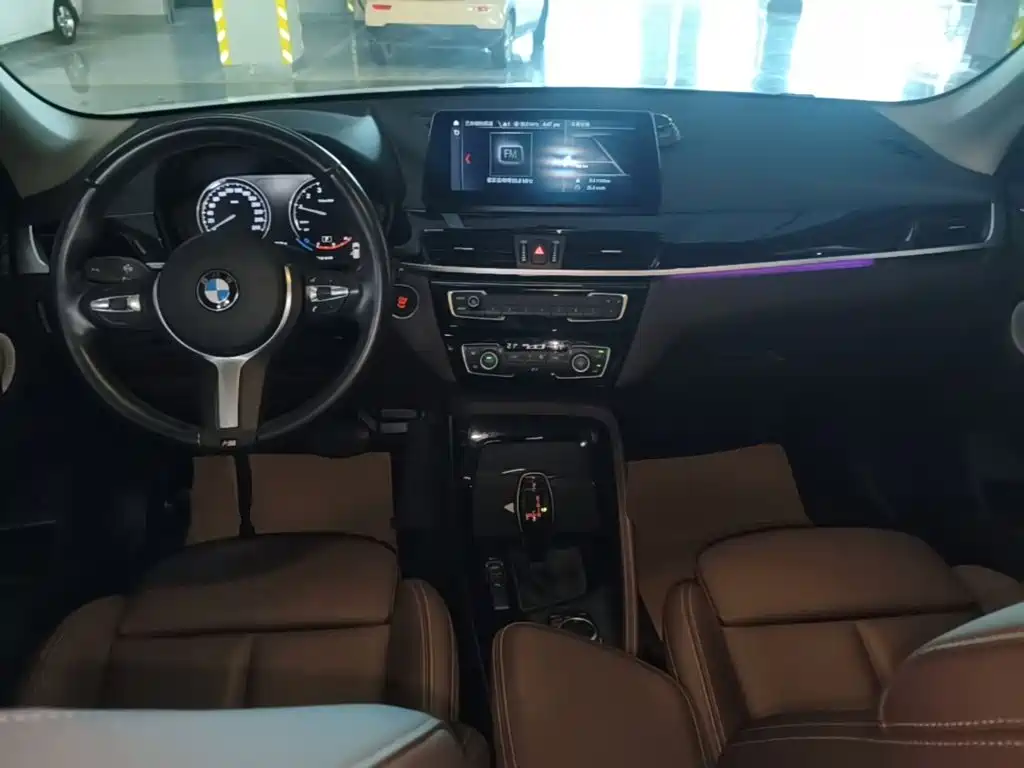 BMW X1 — миниатюра 10