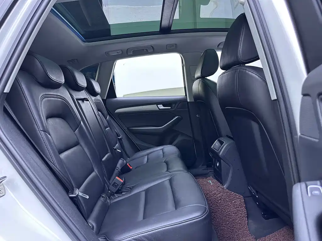 Audi Q5 — миниатюра 13