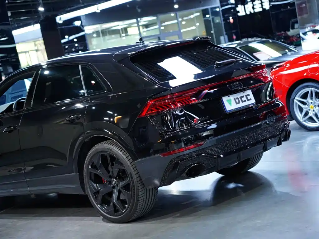 Audi RS Q8 — миниатюра 8