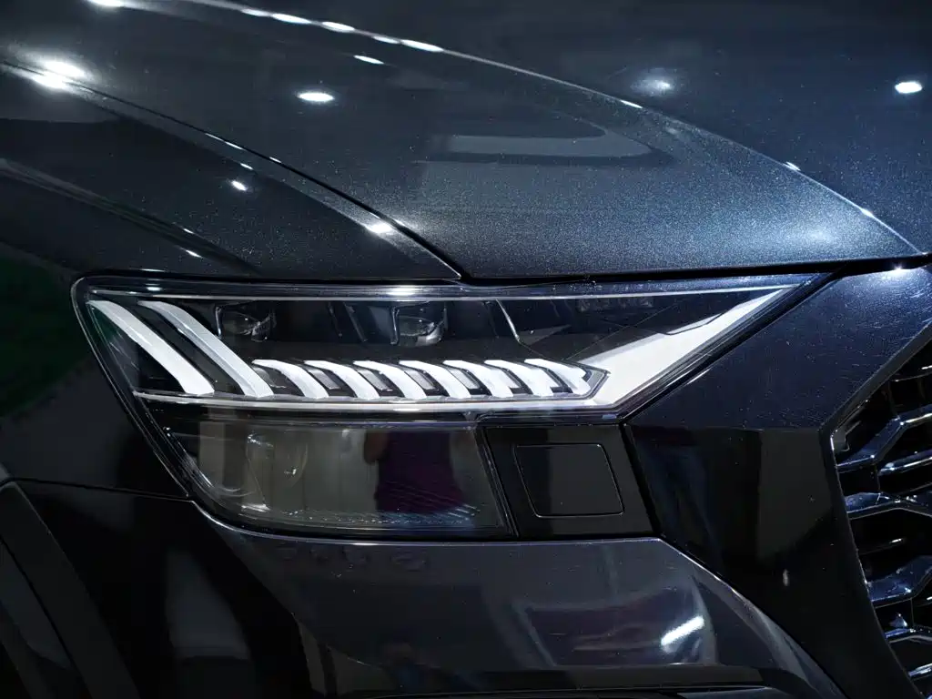 Audi RS Q8 — миниатюра 49