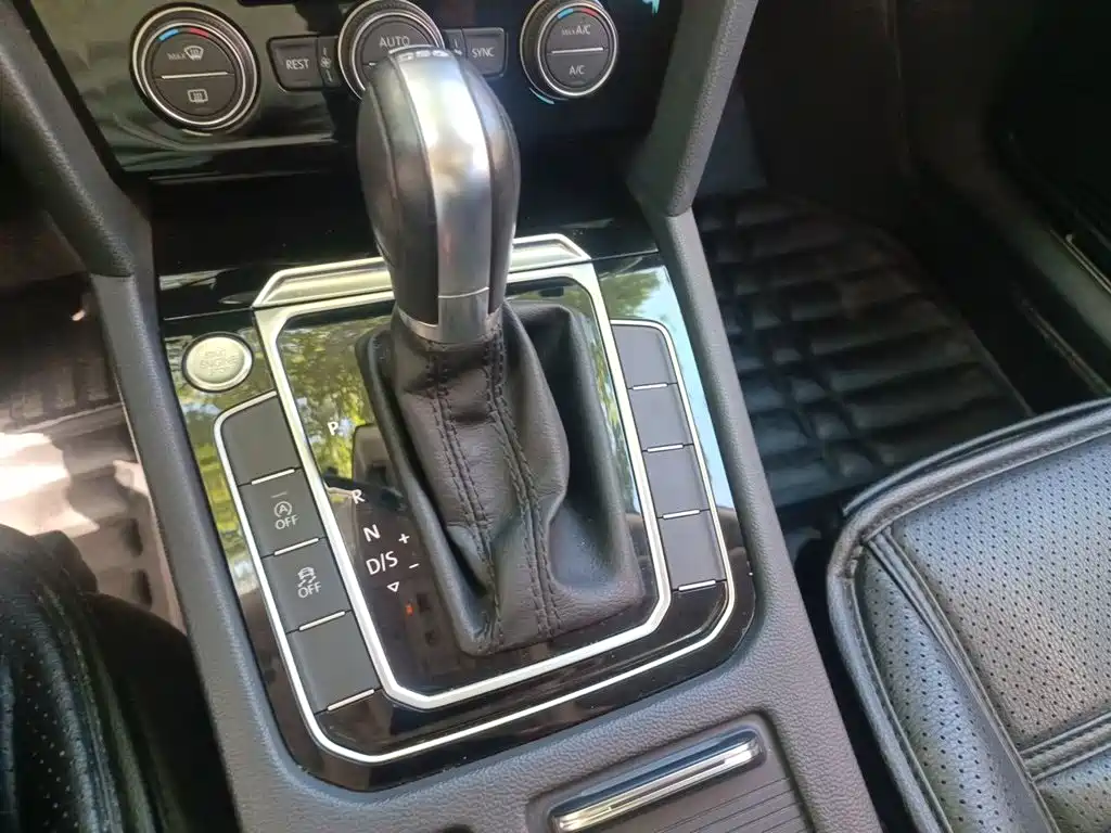Volkswagen Magotan — миниатюра 7