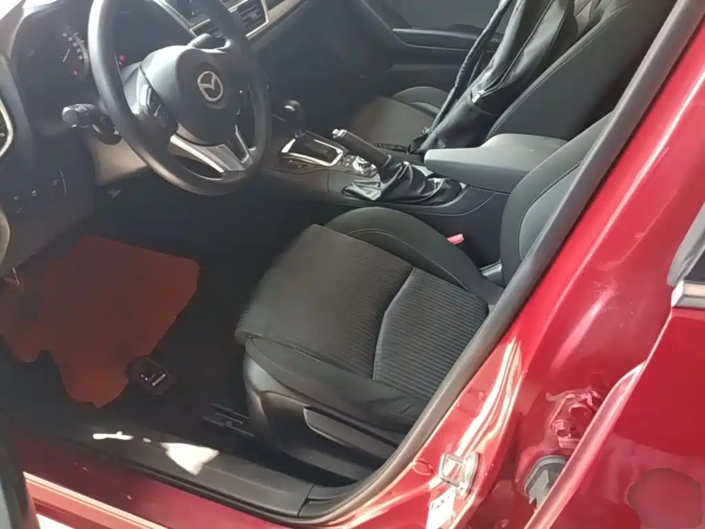 Mazda 3 Axela — миниатюра 15