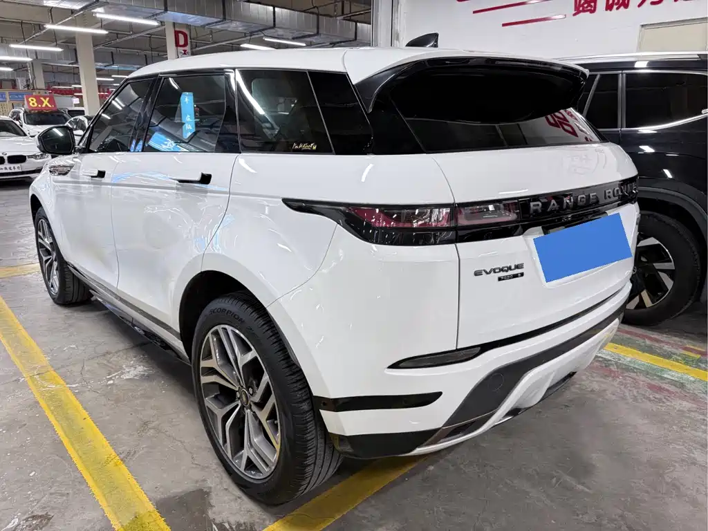 Land Rover Evoque — миниатюра 16