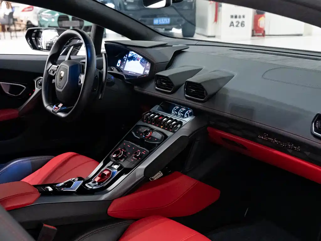 Lamborghini Huracán — миниатюра 13