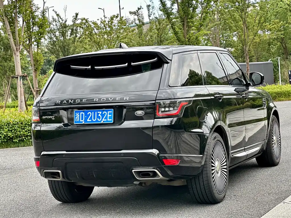 Land Rover Sport — миниатюра 6