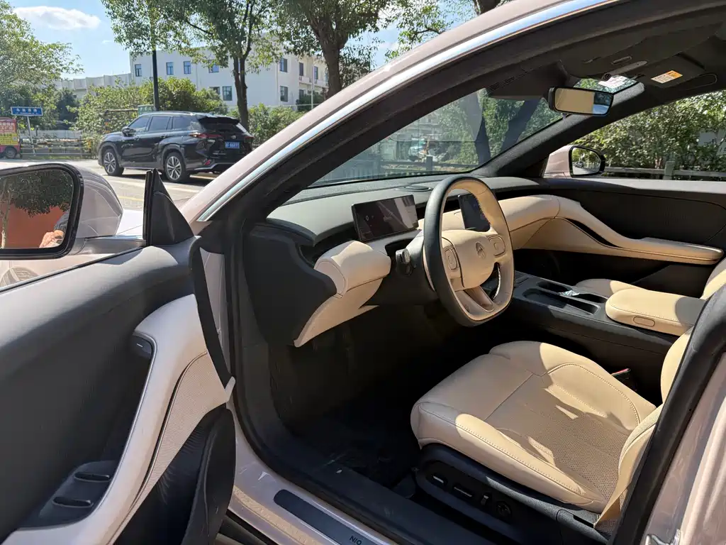 NIO ET5 — миниатюра 10