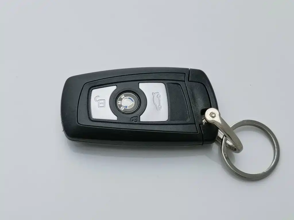 BMW 3 Series — миниатюра 19