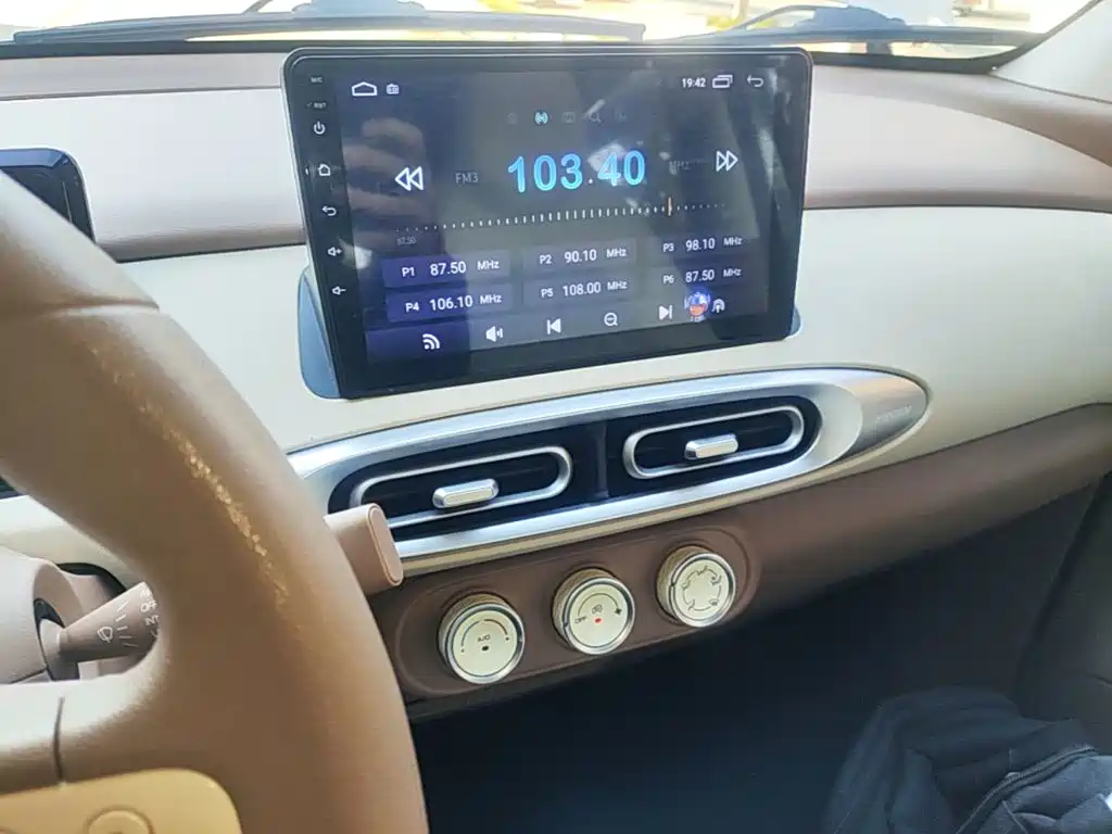 Wuling MINIEV — миниатюра 13