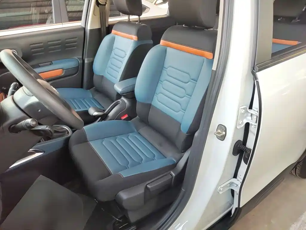 Citroen C4 Aircross — миниатюра 15