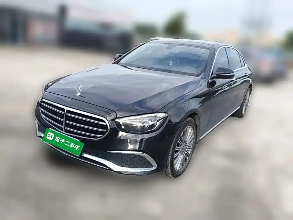Mercedes-Benz E-Class — миниатюра 3