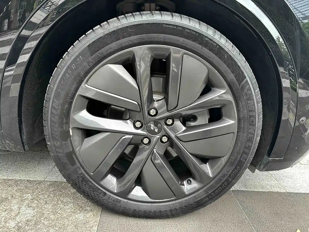 Li Auto Li L9 — миниатюра 12