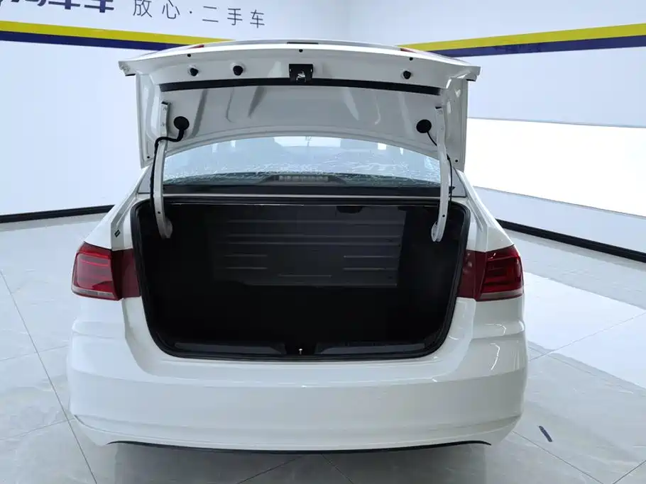 Volkswagen Santana 2021 1.5L MT
