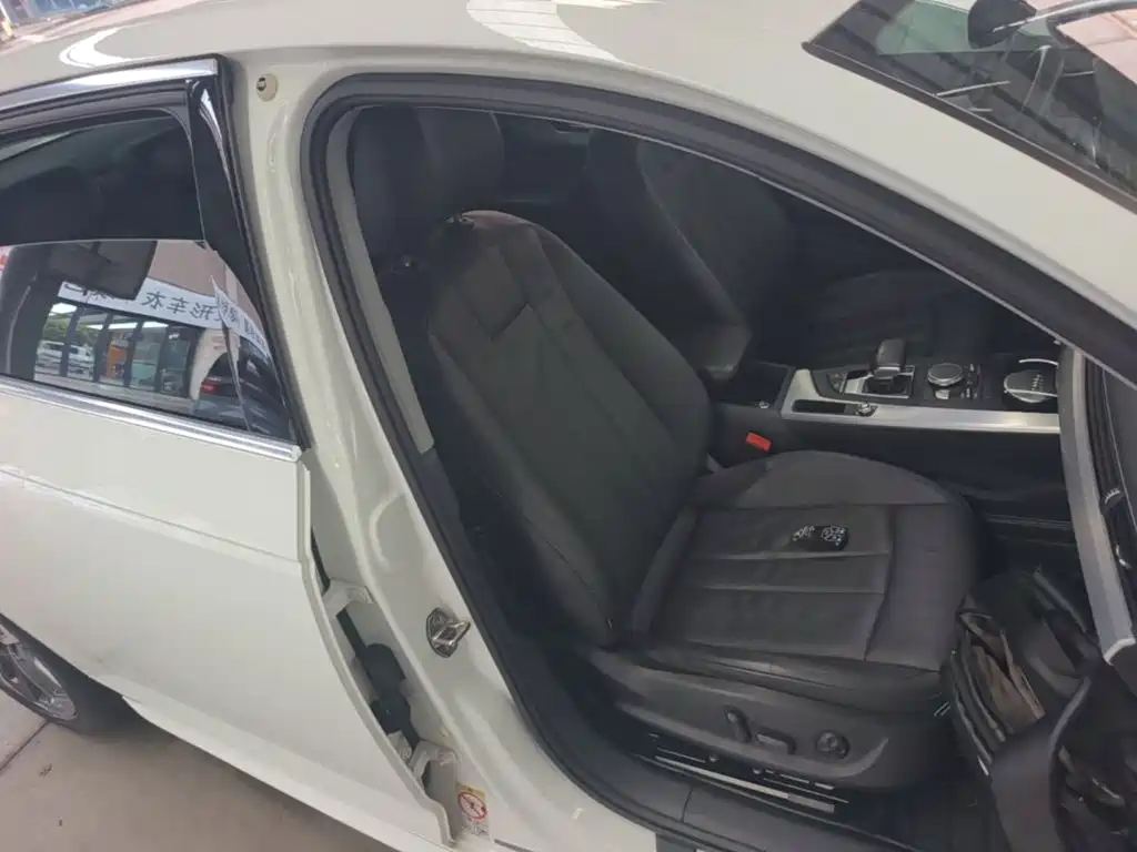 Audi A4L — миниатюра 25