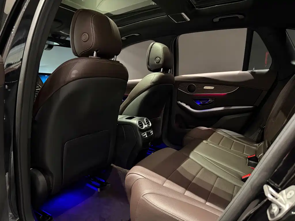 Mercedes-Benz GLC — миниатюра 9
