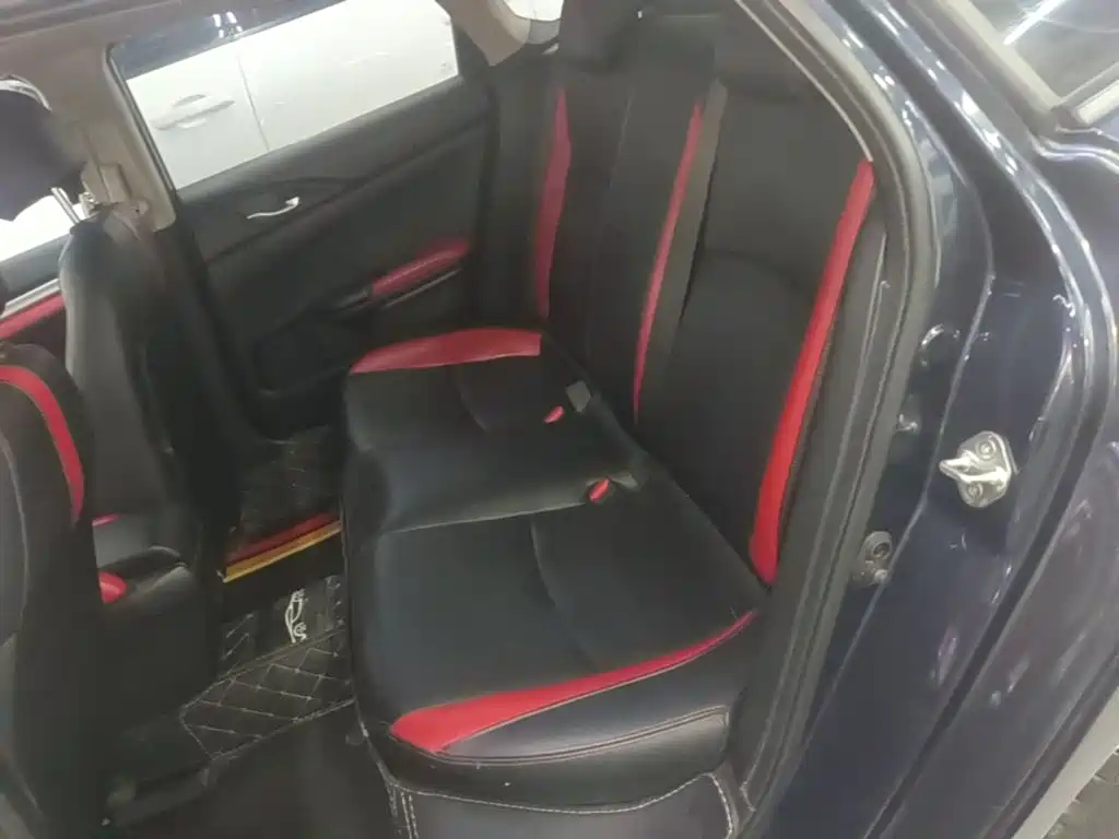 Honda Civic — миниатюра 17