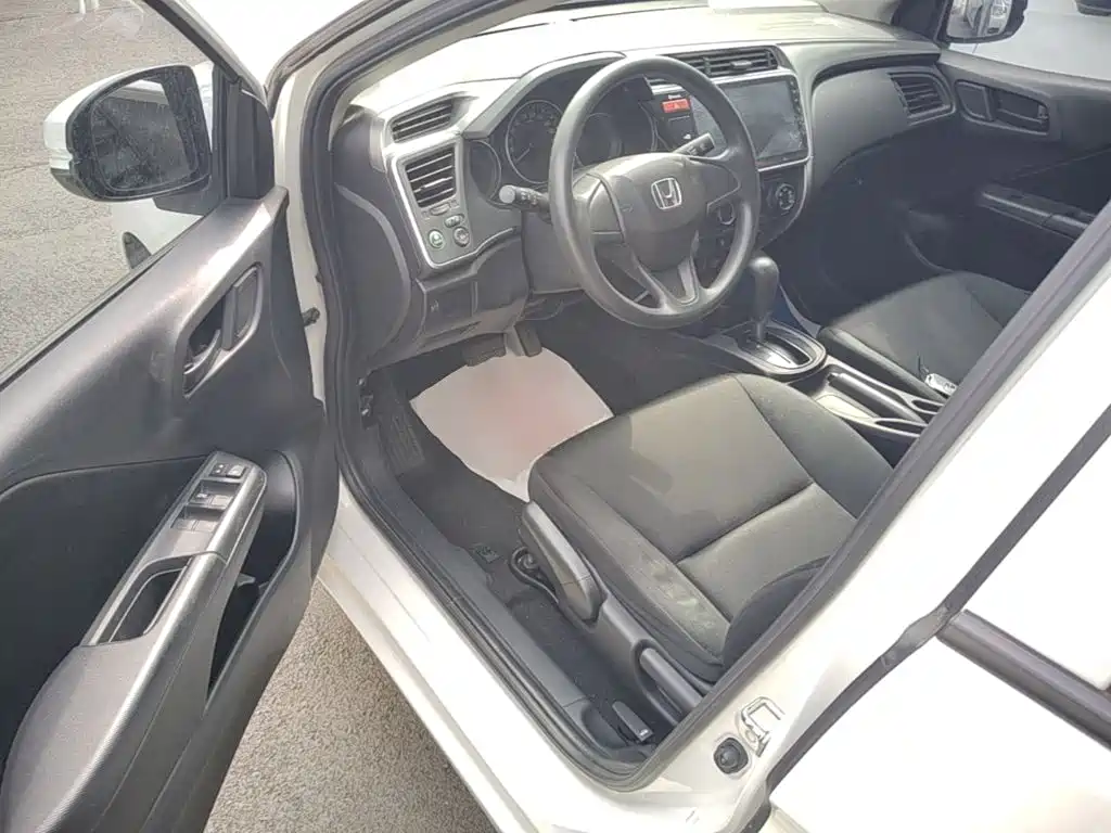 Honda City — миниатюра 16