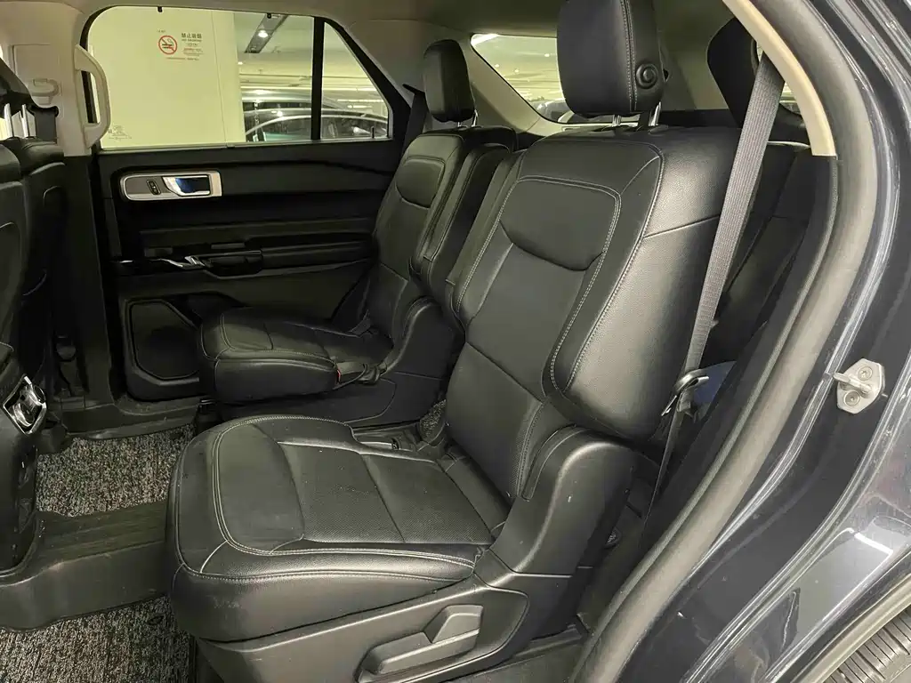 Ford Explorer — миниатюра 13