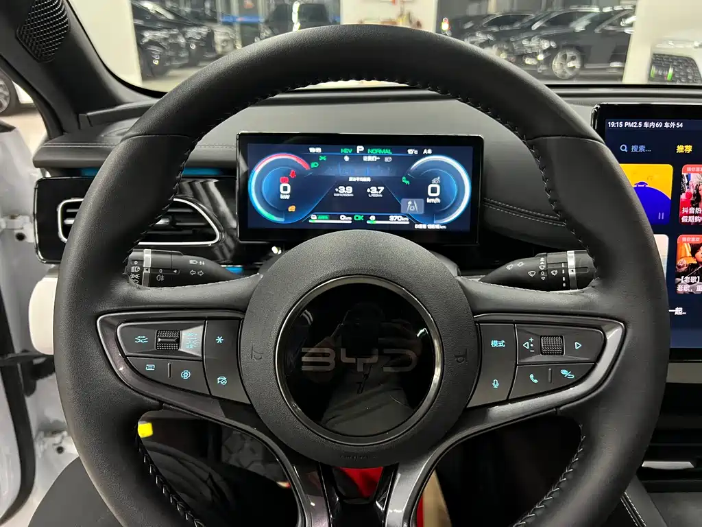 BYD SEAL 06 NEW ENERGY