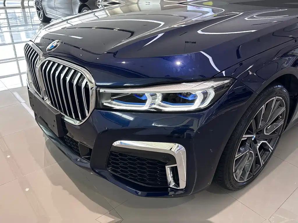 BMW 7 Series 7 2021 740Li xDrive Executive M Sport