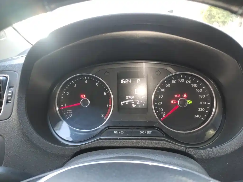 Volkswagen Polo — миниатюра 7
