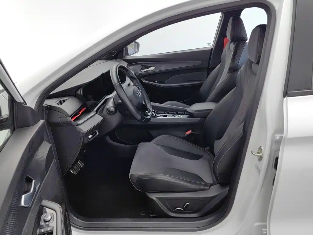 Geely Binrui — миниатюра 10