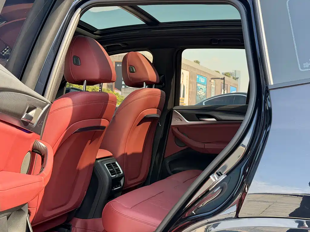 BMW X3 — миниатюра 8