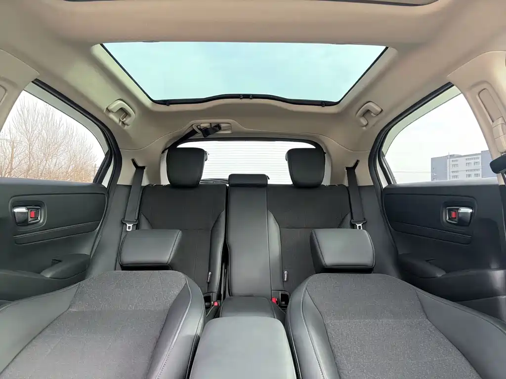 Honda Vezel — миниатюра 11