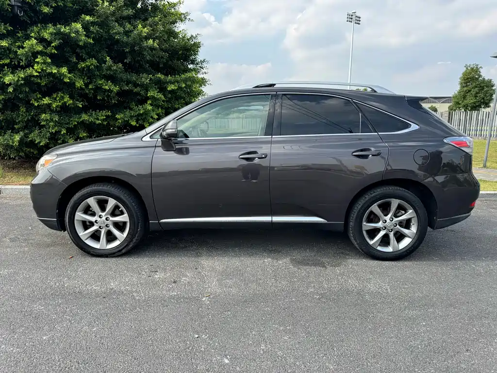 Lexus RX Classic — миниатюра 3