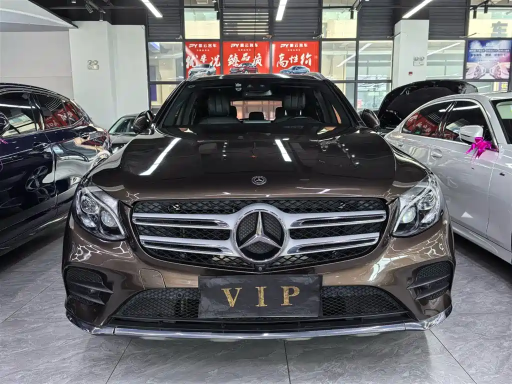 Mercedes-Benz GLC 2017 GLC 300 4MATIC