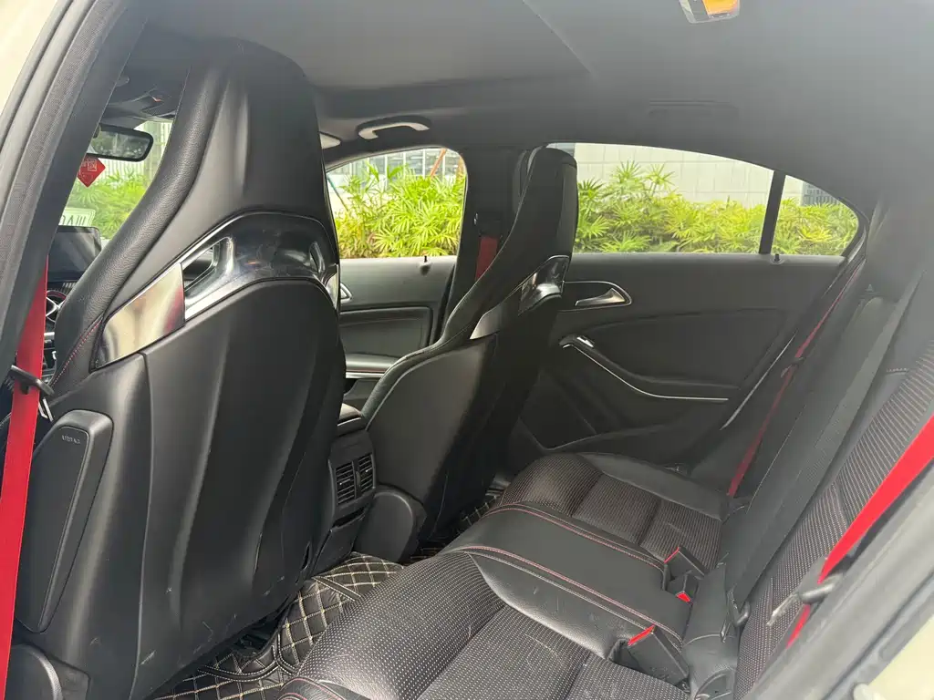 Mercedes-Benz A-Class AMG (Import) — миниатюра 7