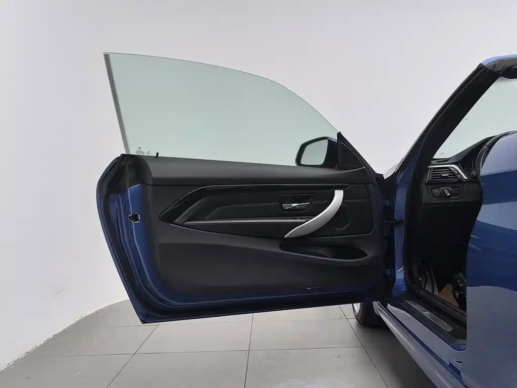 BMW 4 Series — миниатюра 8