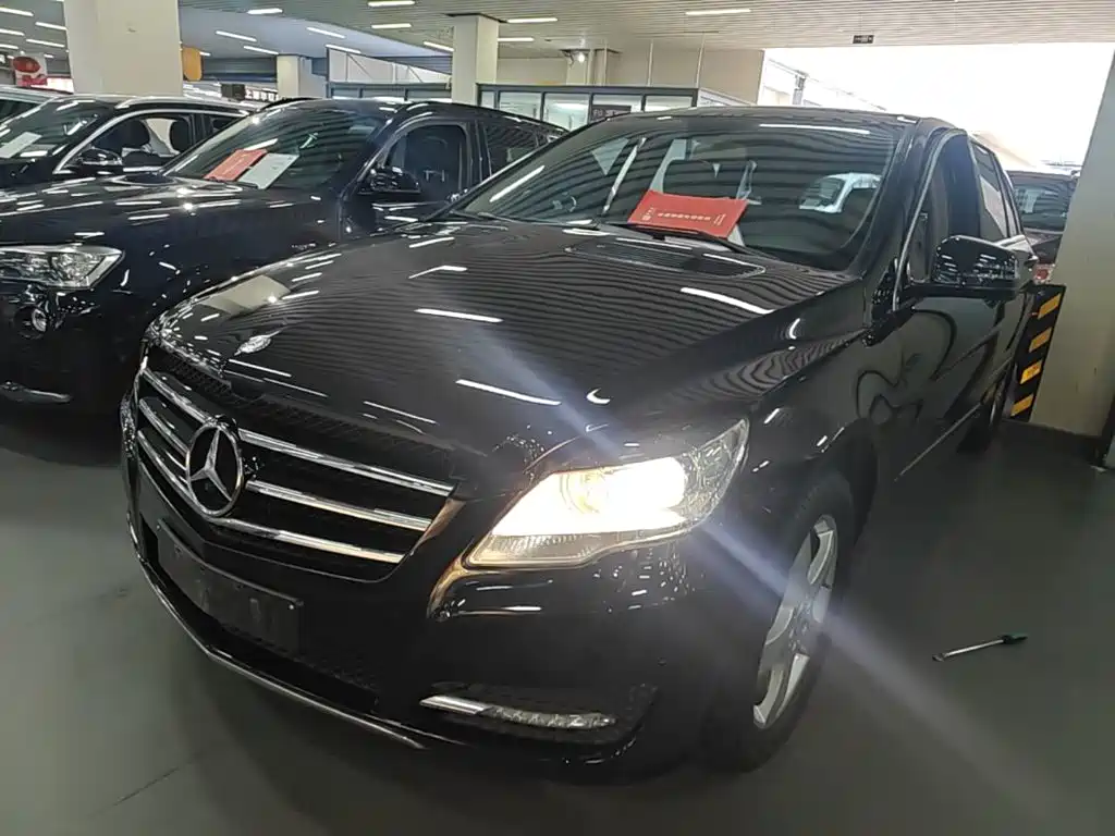 Mercedes-Benz R-Class — миниатюра 2