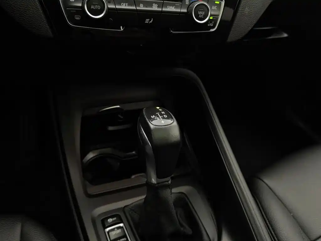 BMW X1 — миниатюра 13