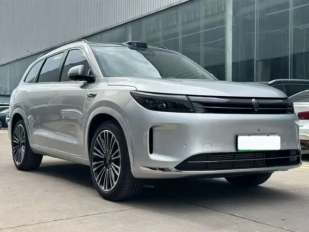 AITO Wenjie AITO M7 — миниатюра 2