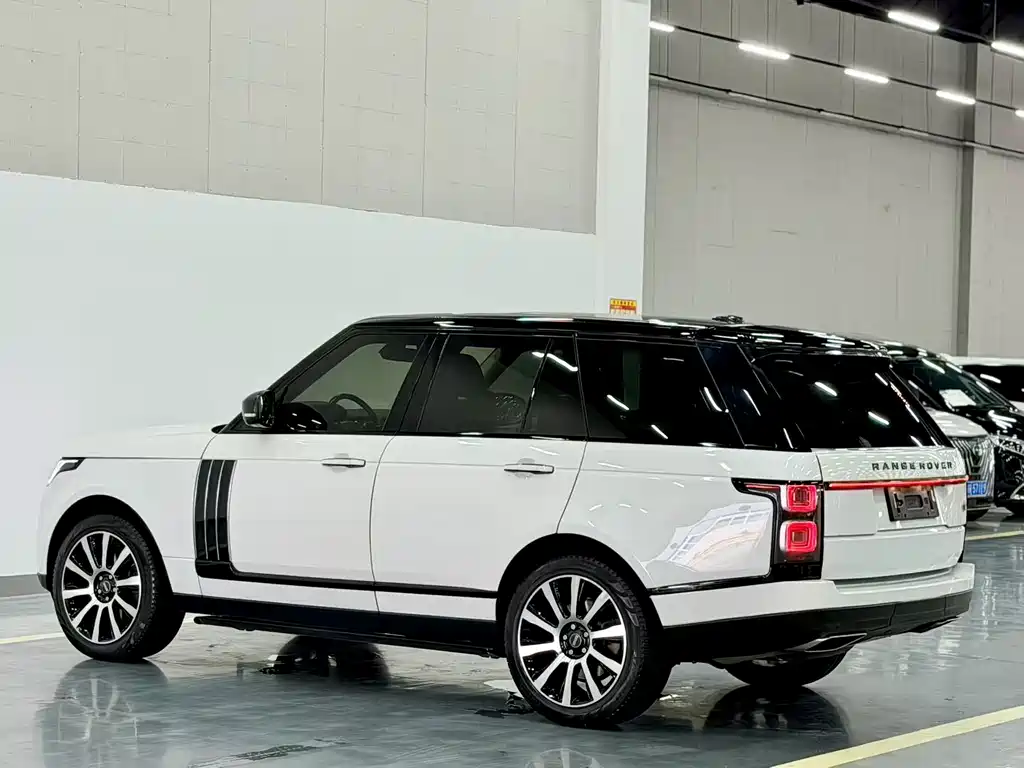 Land Rover Range Rover — миниатюра 7