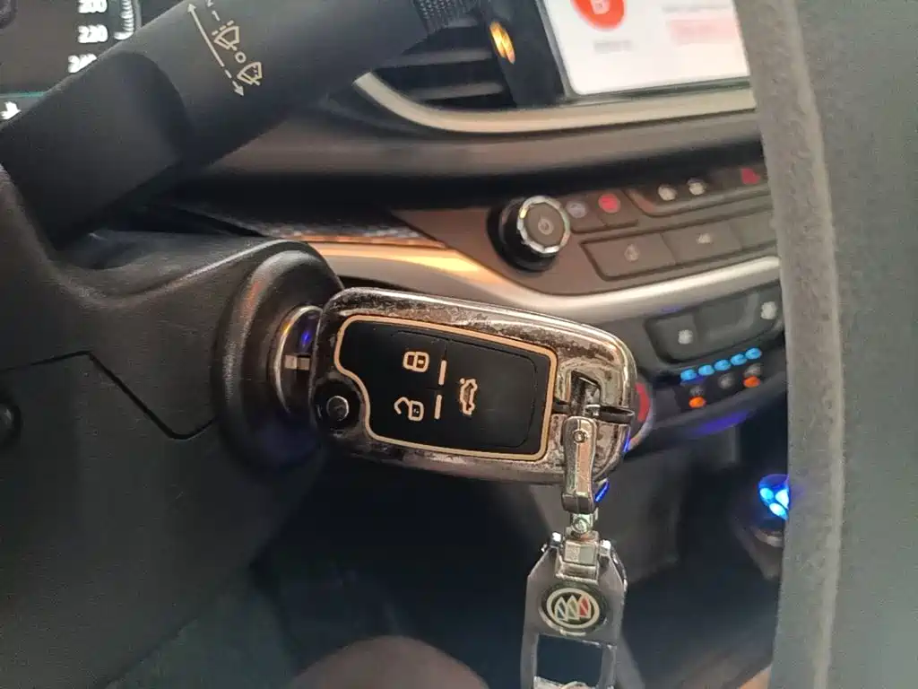 Buick Excelle — миниатюра 9