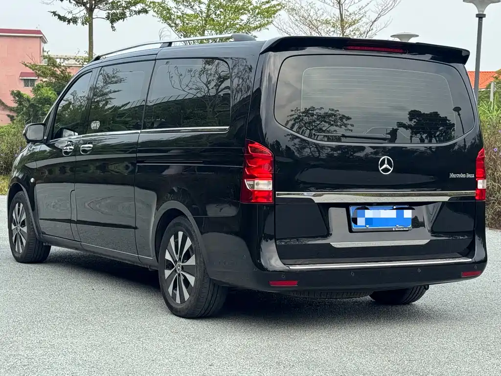Mercedes-Benz Vito — миниатюра 6