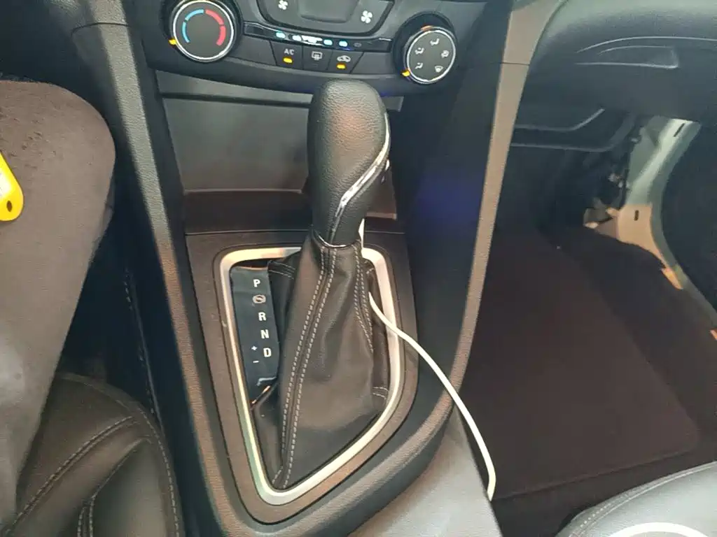 Buick Excelle — миниатюра 14